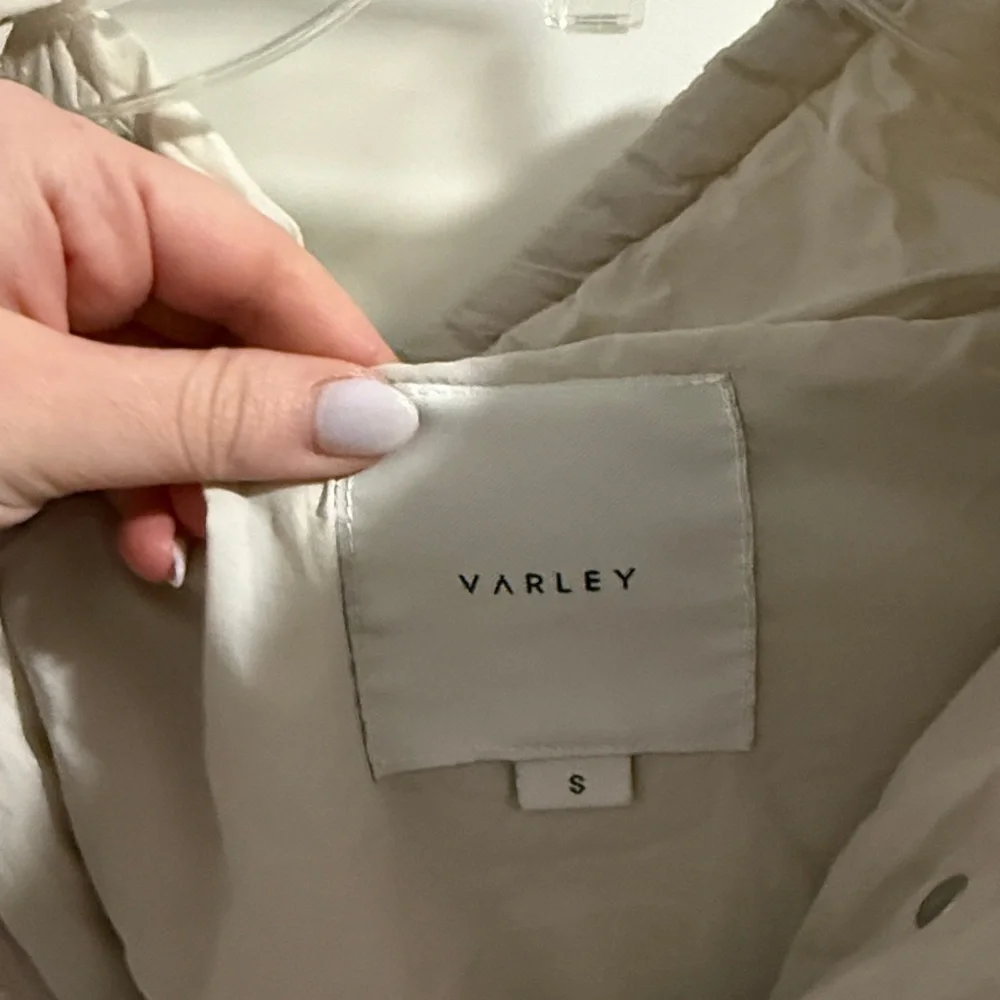 VARLEY Elle Light Padded Parka